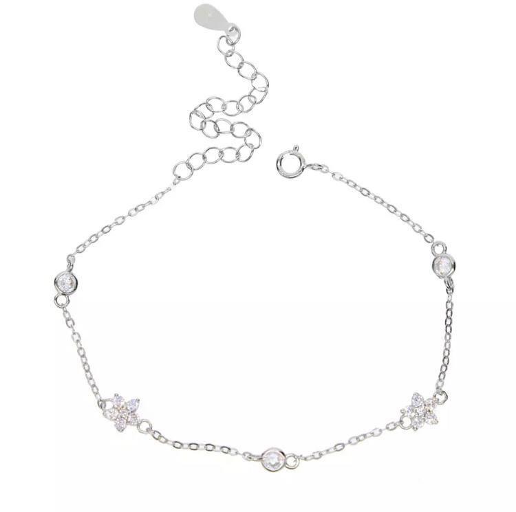 Dainty Rebecca Bracelet